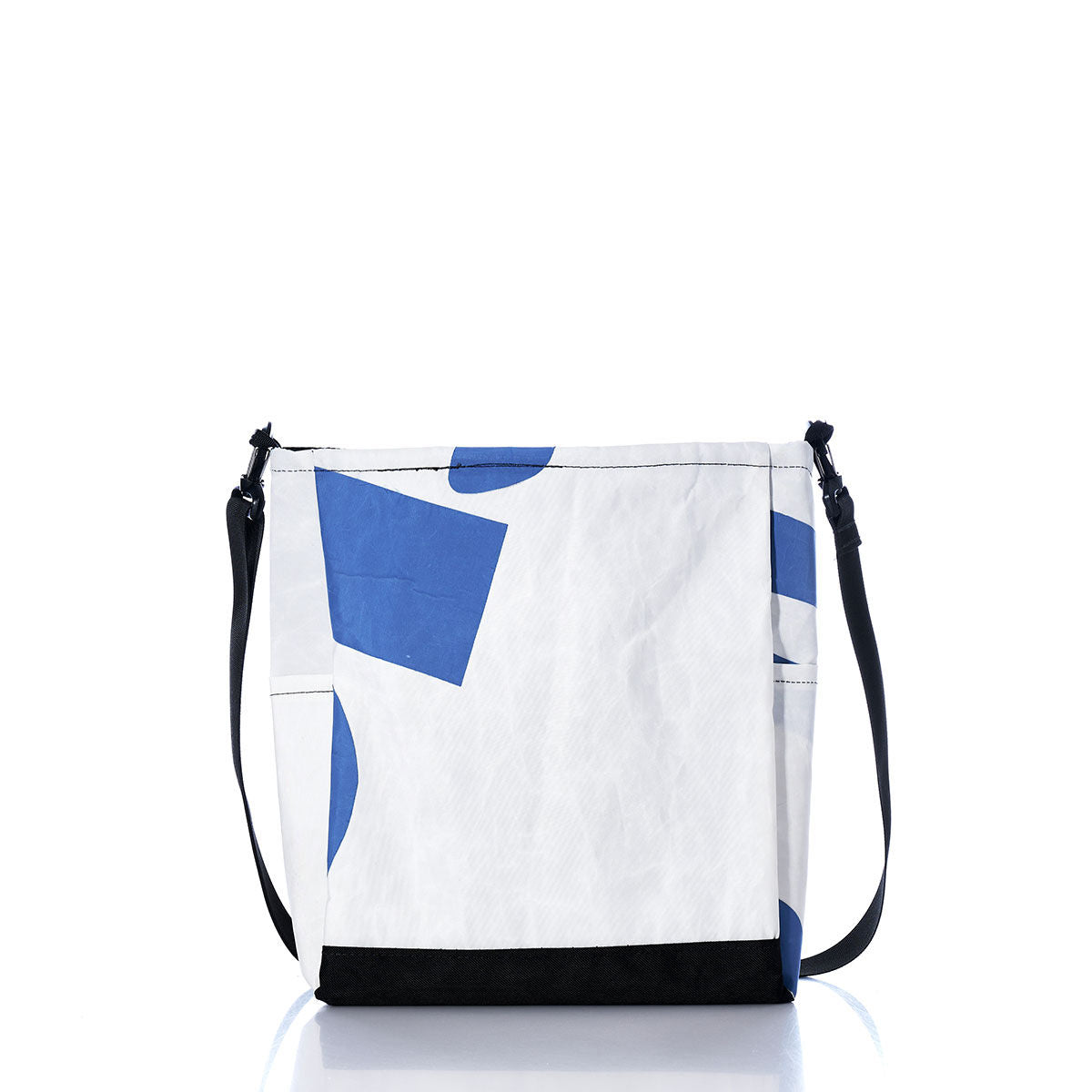 Vintage 105 Medium Voyager Crew Crossbody Alternate View